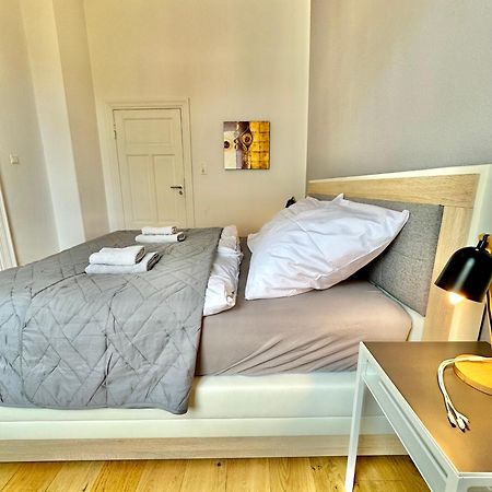 Geraeumiges City-Apartment Mit 2 Badezimmer Und Parkplaetzen D46-Og Oldenburg Exteriér fotografie