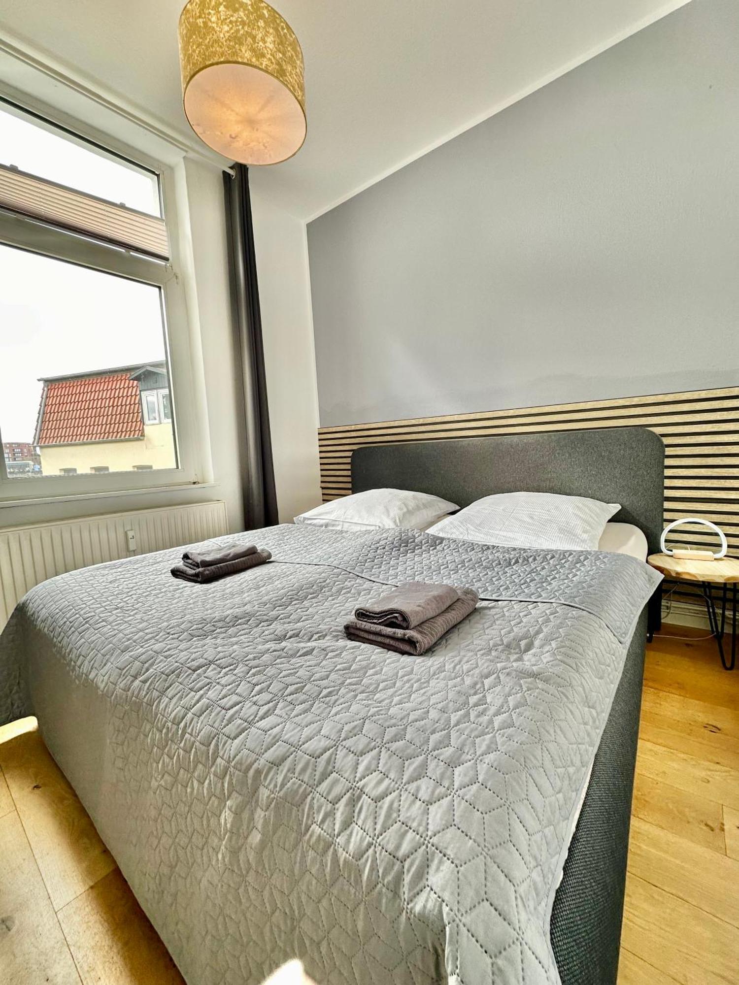 Geraeumiges City-Apartment Mit 2 Badezimmer Und Parkplaetzen D46-Og Oldenburg Exteriér fotografie