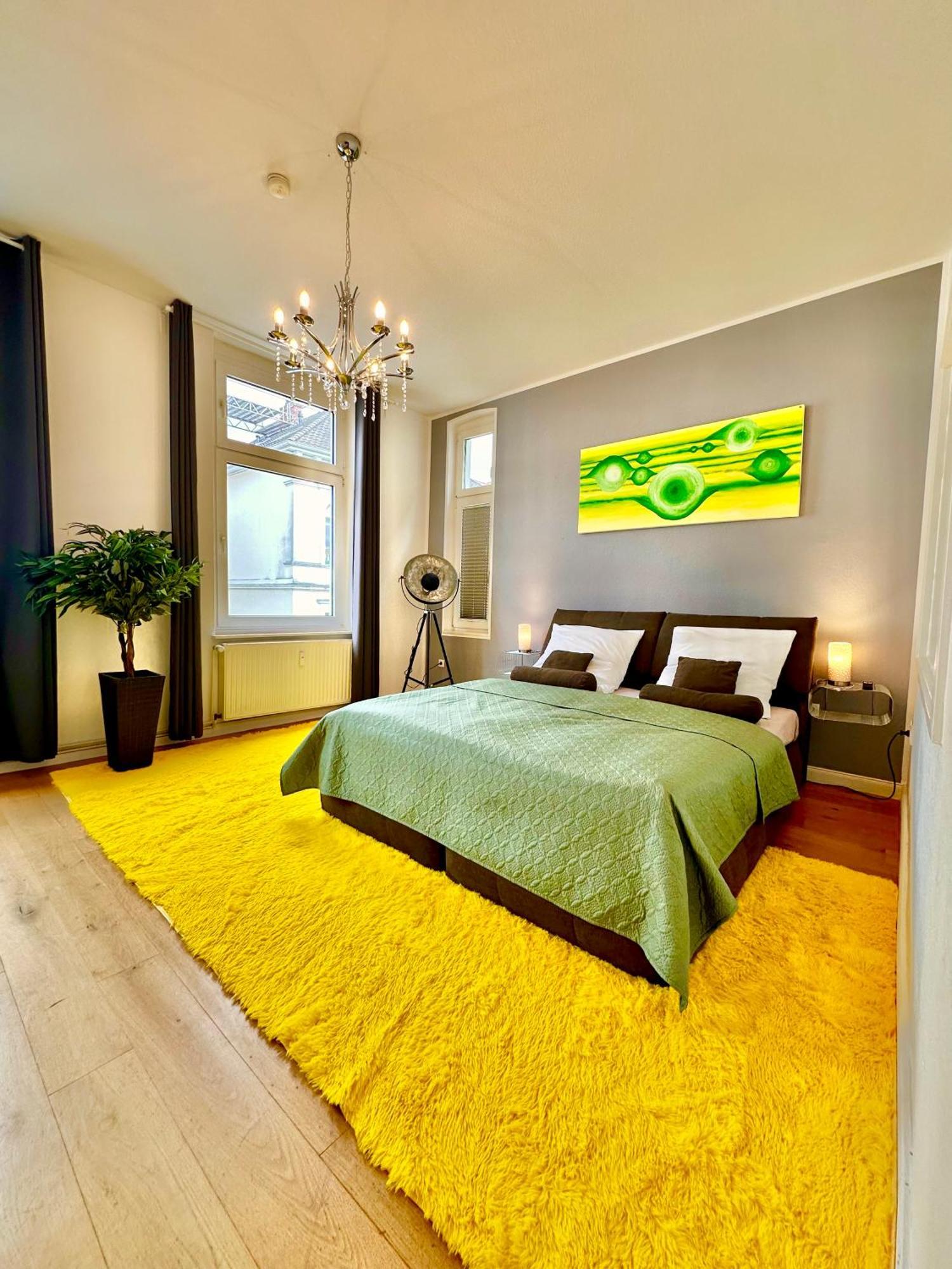 Geraeumiges City-Apartment Mit 2 Badezimmer Und Parkplaetzen D46-Og Oldenburg Exteriér fotografie